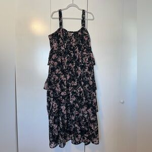 Arula Roxie Black Floral Tiered Maxi Dress